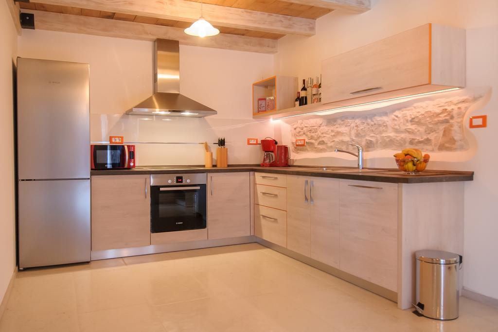 Apartments Borgo 8 Tar-Vabriga Eksteriør bilde