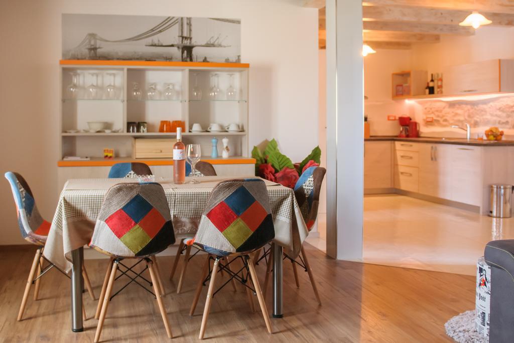 Apartments Borgo 8 Tar-Vabriga Eksteriør bilde