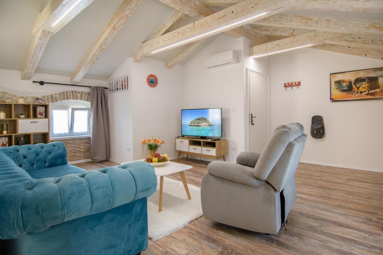 Apartments Borgo 8 Tar-Vabriga Eksteriør bilde