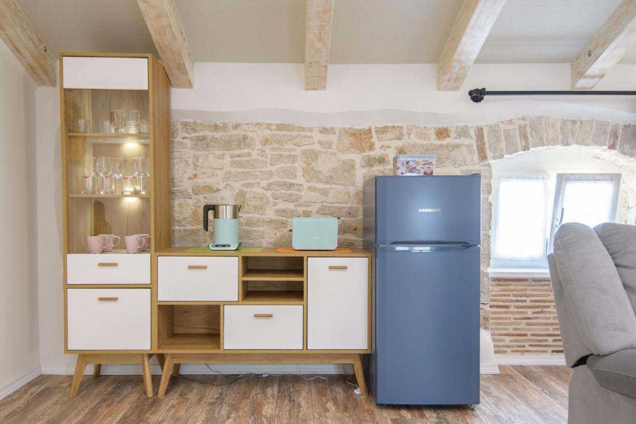 Apartments Borgo 8 Tar-Vabriga Eksteriør bilde