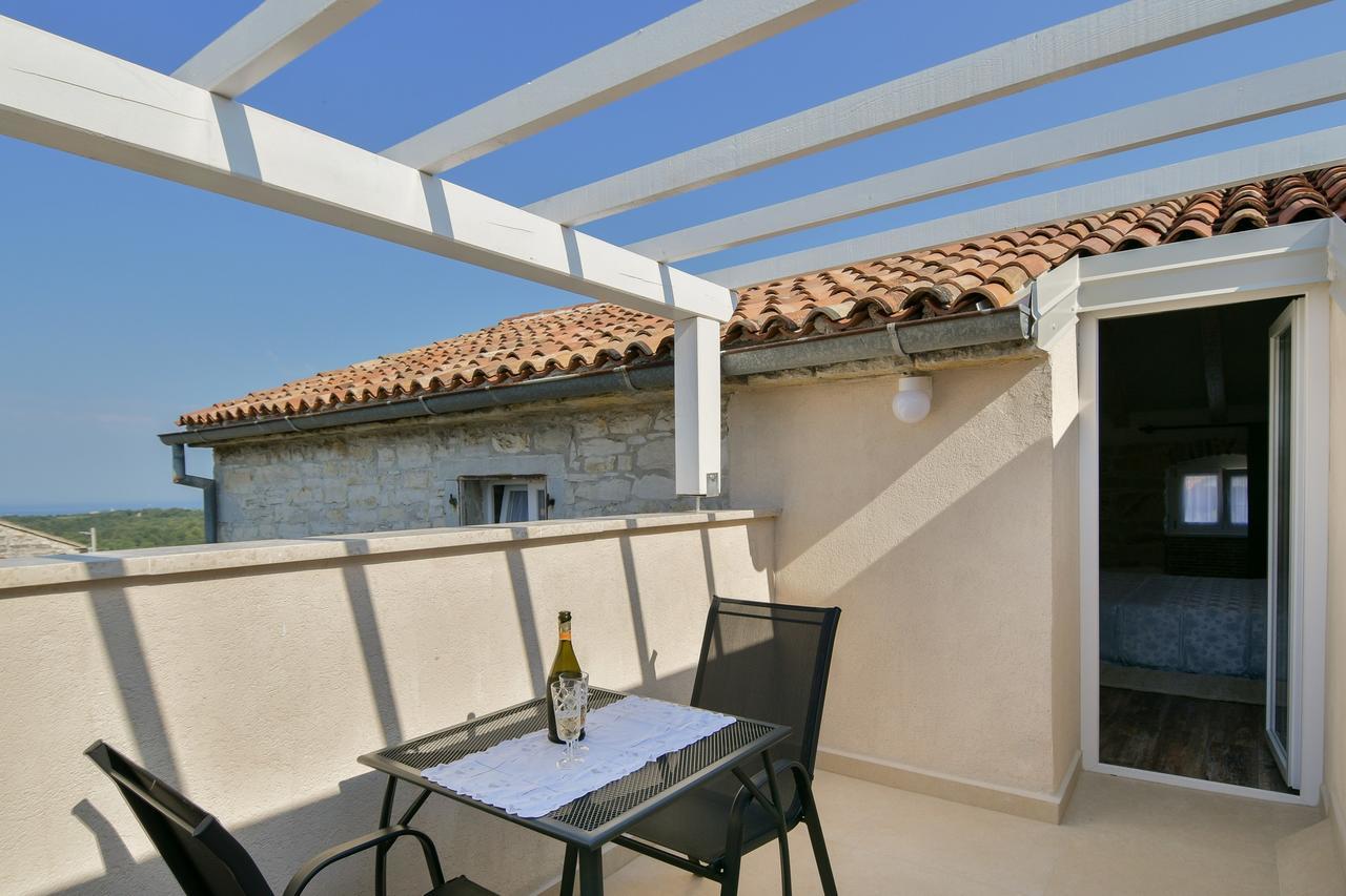 Apartments Borgo 8 Tar-Vabriga Eksteriør bilde